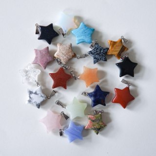 Wisiorek gwiazdka z kamieni naturalnych - sodalit