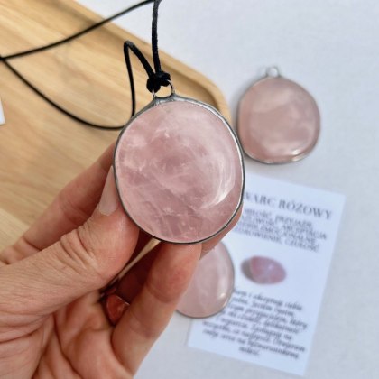 Wisior z kamieni naturalnych handmade - kwarc różowy